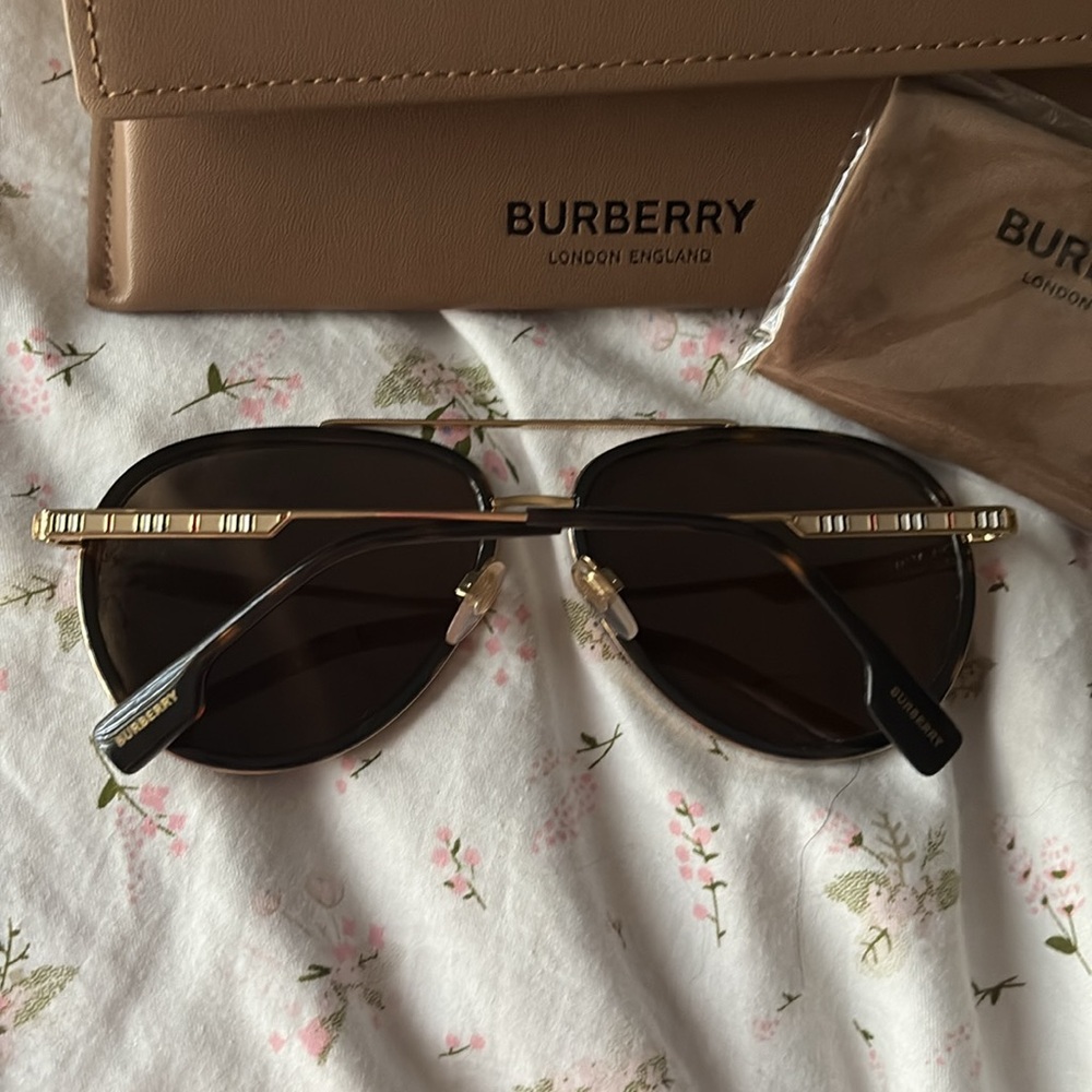 Burberry Brown Aviator Sunglasses - Picture 3 of 12